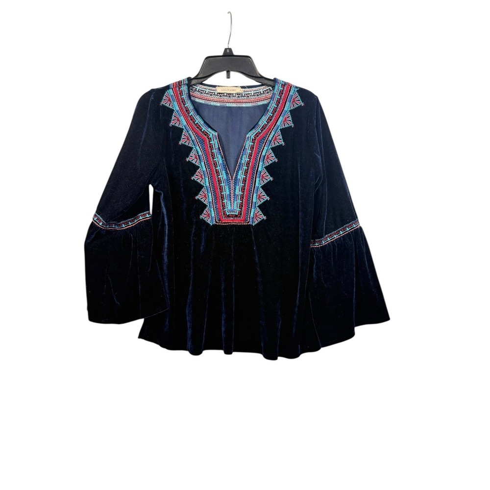 Women's M Solitaire Crushed Purple Velvet Top With Embroidered‎ Accents  Boho